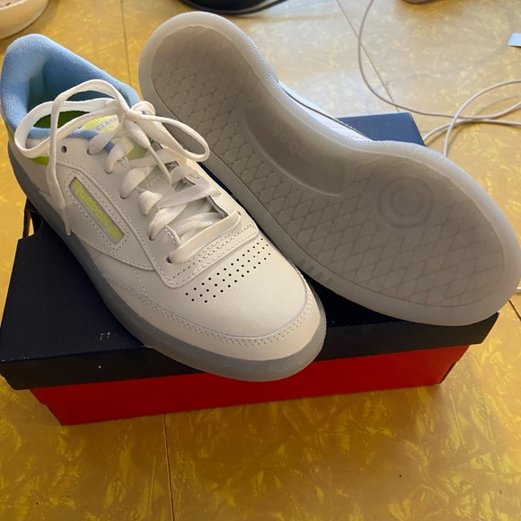 Reebok Women's Club C 85 - Picture 3 of 4